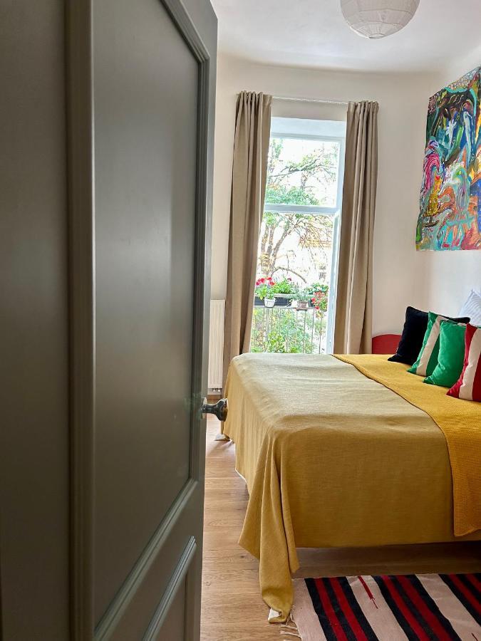 Green Balcony & King Size Bed Prag Eksteriør billede